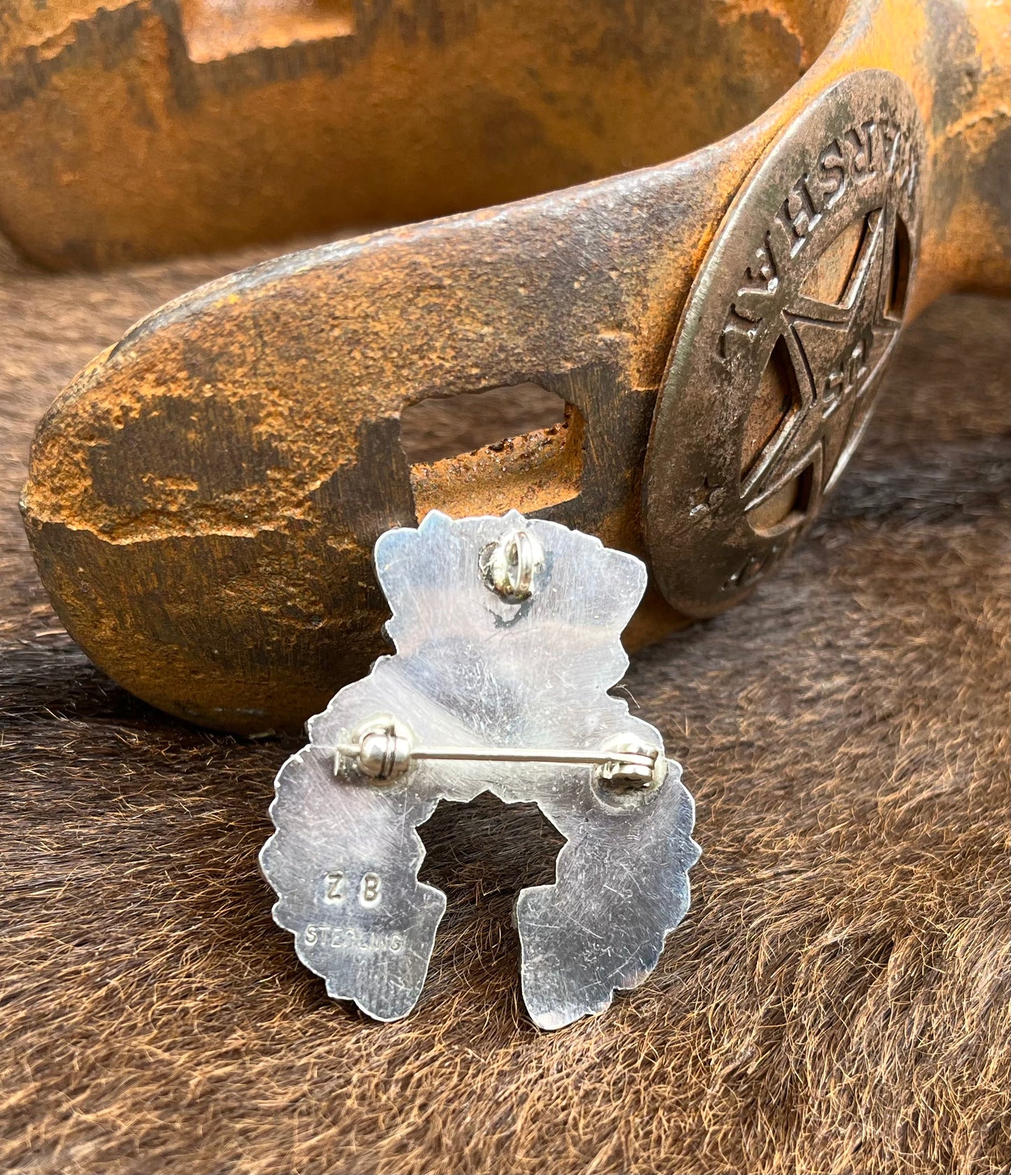 Turquoise Pin/Pendant - Native
