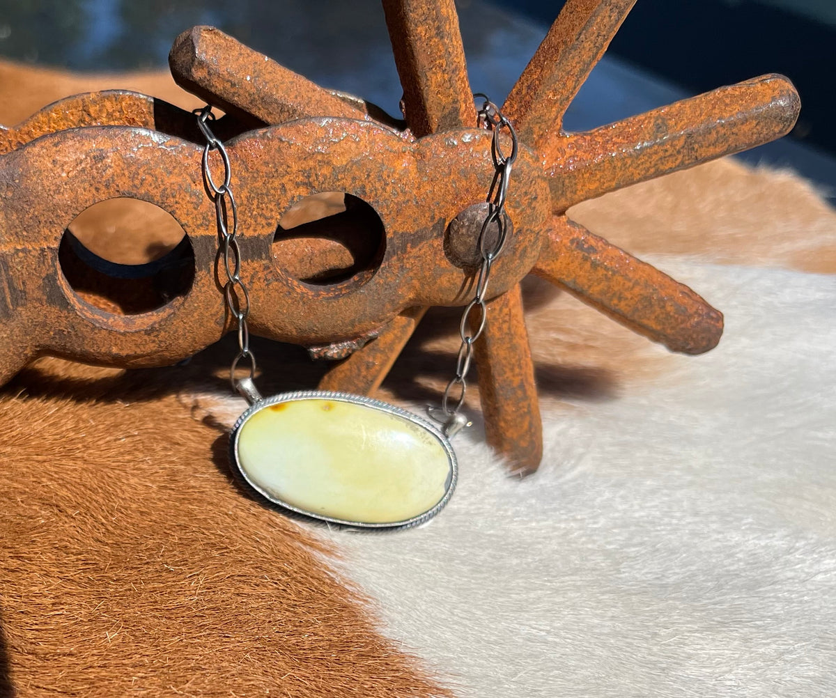 Palomino Necklace - Native made