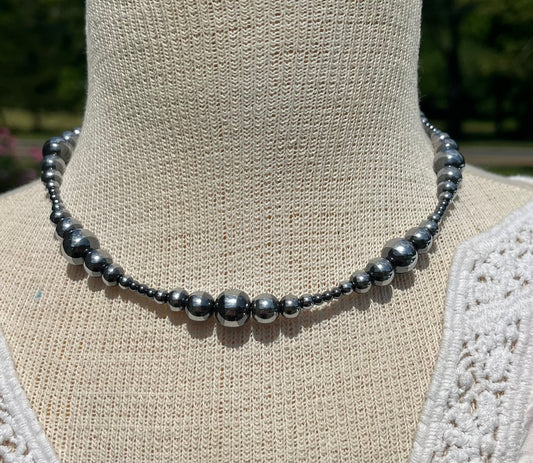Hematite Pearls Necklace
