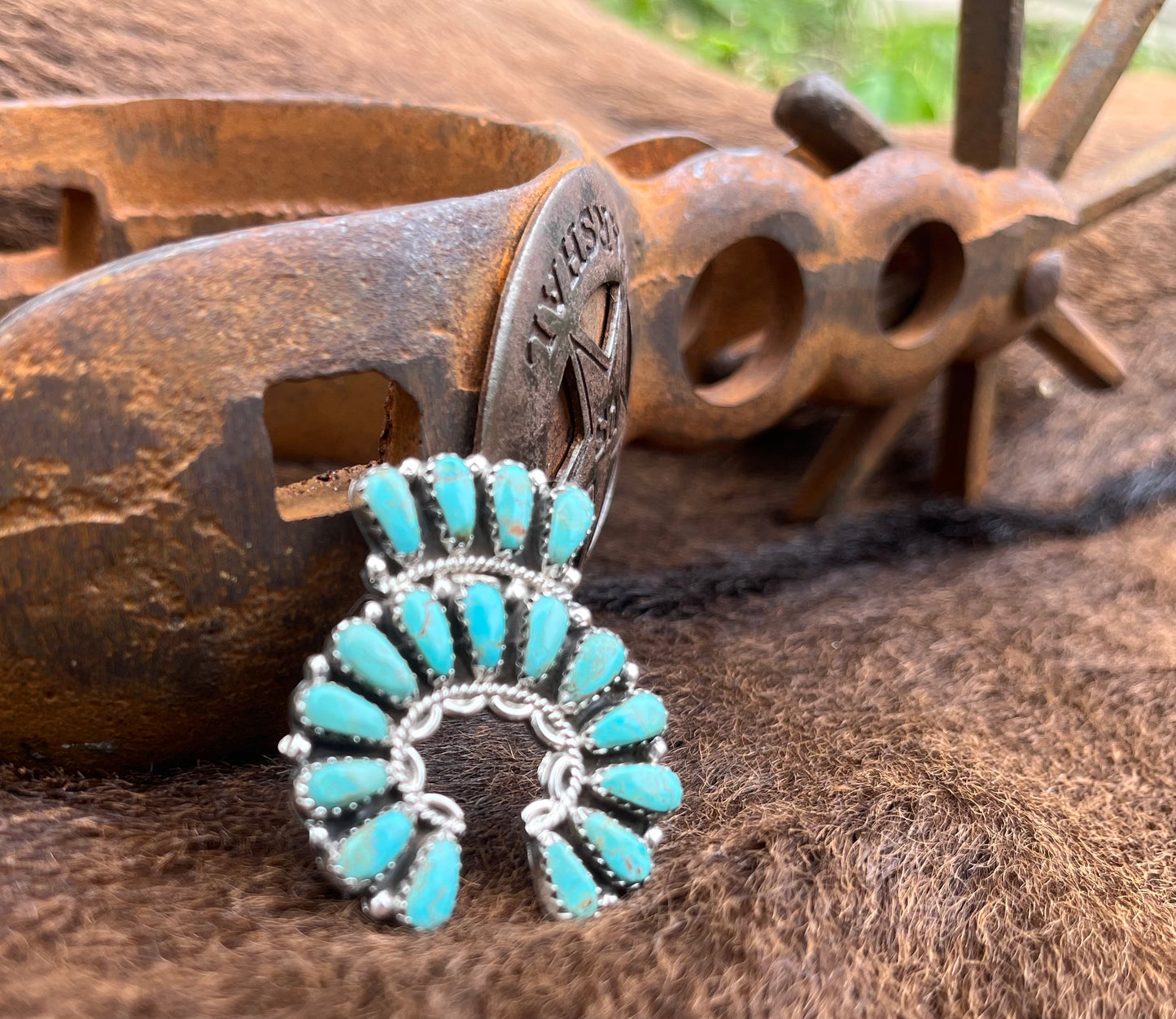 Turquoise Pin/Pendant - Native