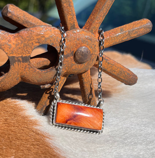 Orange Spiny Oyster - Native made